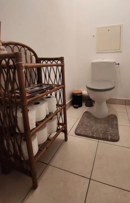 Appartement 2 Pieces 5Min Gare Val D'Europe Parking Inclus مونتِفرا المظهر الخارجي الصورة